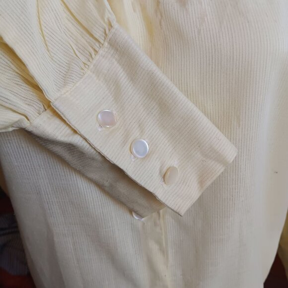 Small 32 True Vintage Blouse Japan Button-Up Long Sleeve Mod Puppy Collar 1970's - Picture 6 of 8